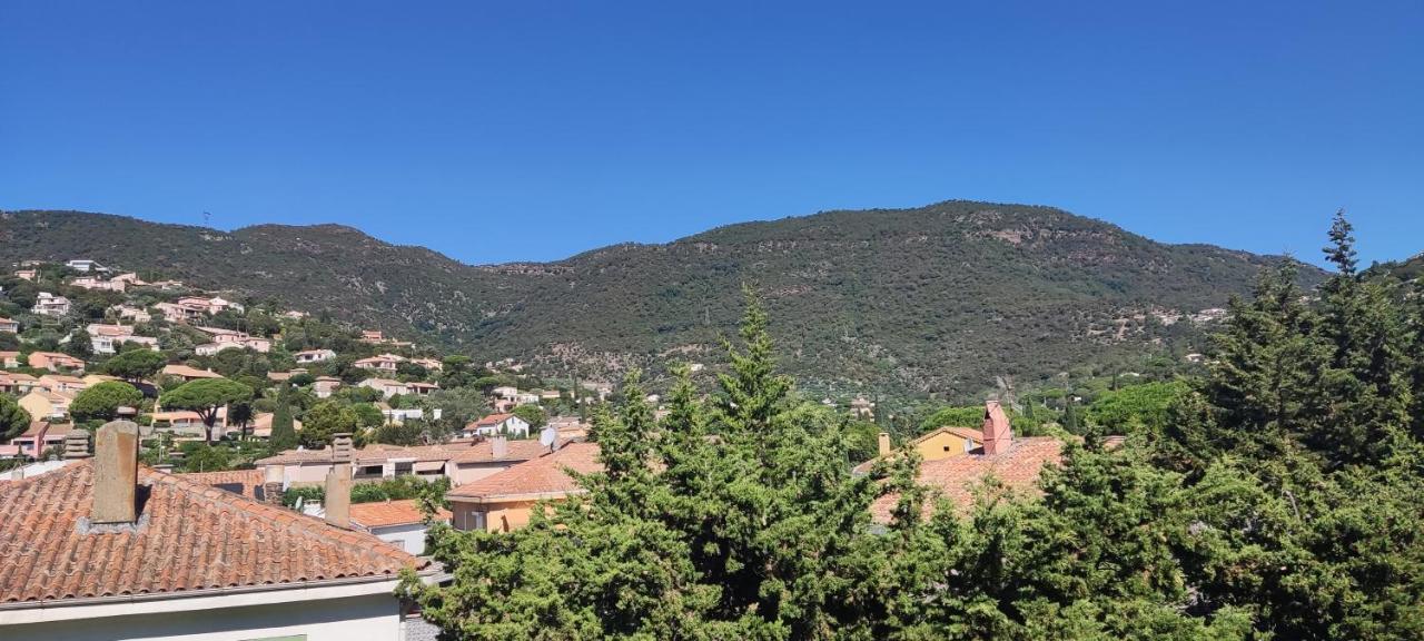 Appartement T2 Climatise Dans Residence Calme Cavalaire-sur-Mer Exterior foto